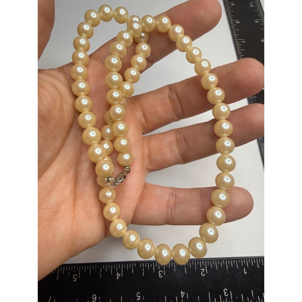Vintage Japan Faux Pearl Necklace Cream Knotted Strand Filigree Clasp 17 Inch